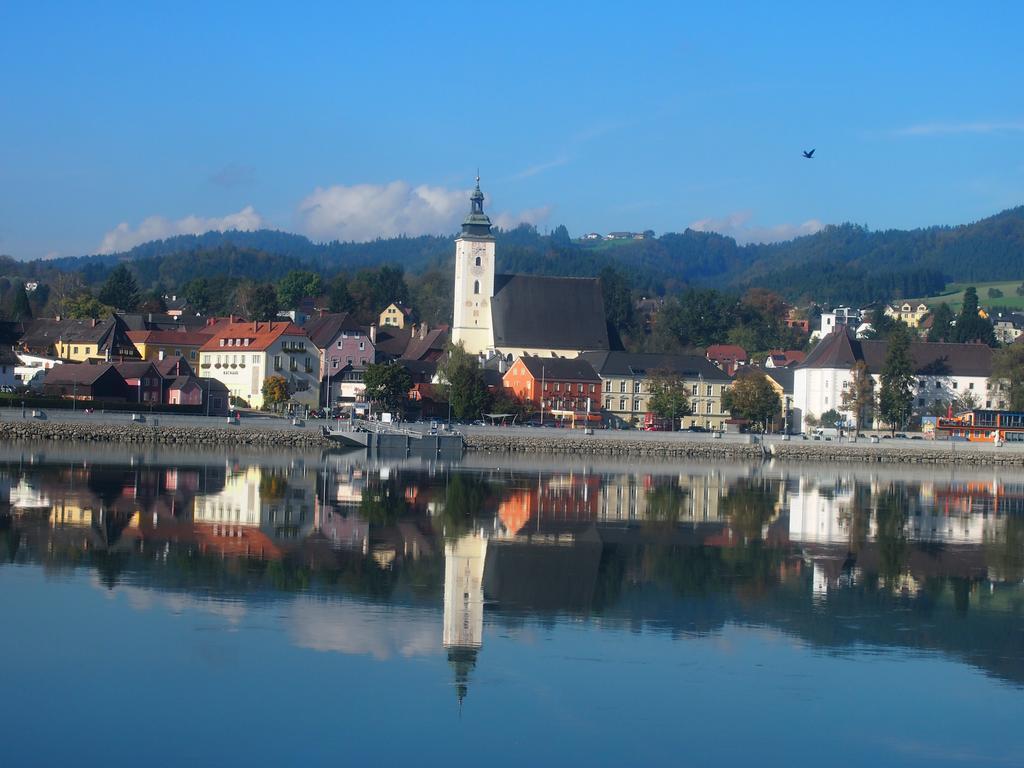 Zur Donaubrücke Gasthof 3*